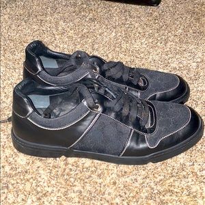 Men’s Gucci sneakers Black US SIZE 11